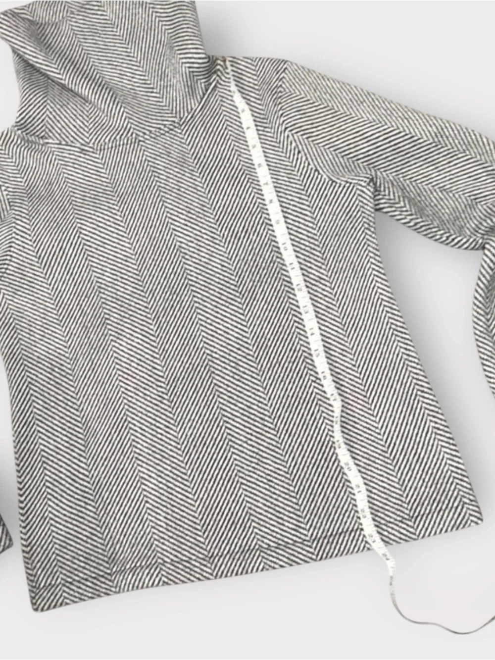 J.Crew Herringbone Funnel Neck Fleece Pullover Gray Black Women’s Small Cozy